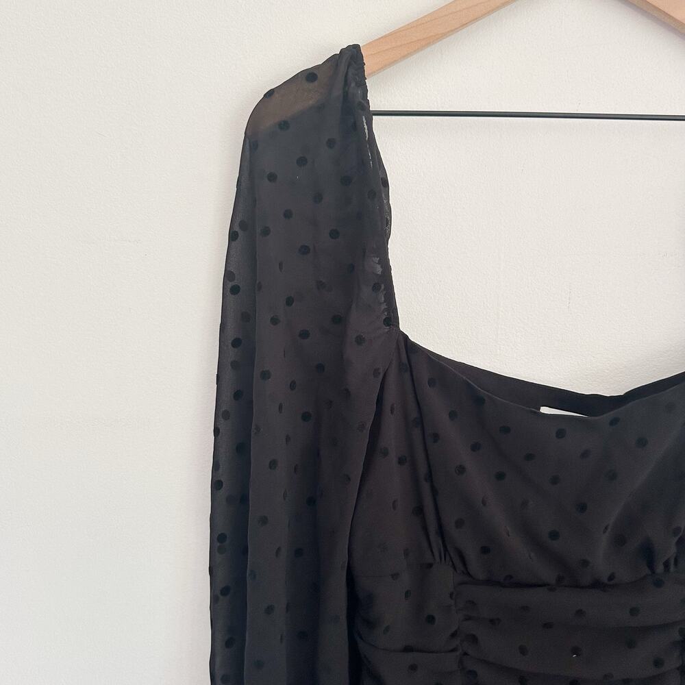 NEW Revolve Lover and Friends Cinched Swiss Dot Dress Size S Black - Picture 2 of 6
